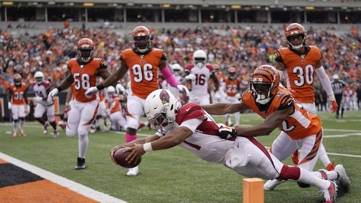 CINCINNATI, OHIO – OCTOBER 06: Kyler Murray #1 of the Arizona Cardinals stretches into the end zone for a touchdown in the first quarter of the NFL football game against the Cincinnati Bengals at Paul Brown Stadium on October 06, 2019 in Cincinnati, Ohio. (Photo by Bryan Woolston/Getty Images)