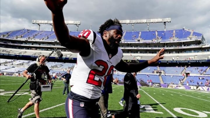 Sep 22, 2013; Baltimore, MD, USA; Houston Texans safety Ed Reed (20) waves to the crowd after the Baltimore Ravens defeated the Houston Texans 30-9 at M&T Bank Stadium. Photo Credit: USA Today Sports