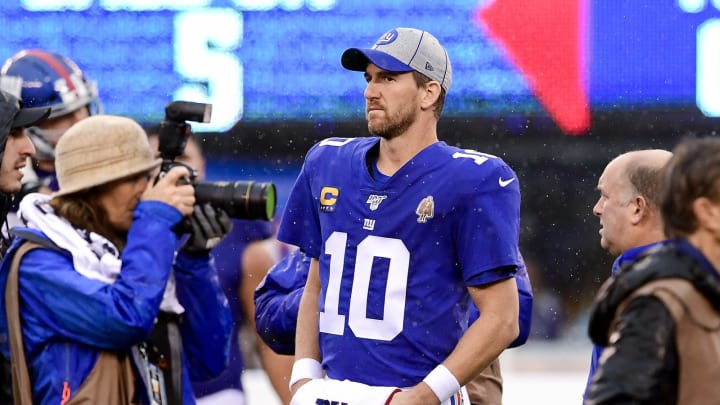 EAST RUTHERFORD, NEW JERSEY – OCTOBER 20: Eli Manning #10 of the New York Giants reacts following his teams loss to the Arizona Cardinals at MetLife Stadium on October 20, 2019 in East Rutherford, New Jersey. (Photo by Steven Ryan/Getty Images)