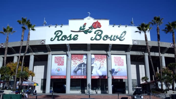 General view of the Rose Bowl, Mandatory Credit: Kirby Lee-USA TODAY Sports