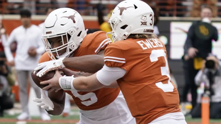 Quinn Ewers, Texas football Mandatory Credit: Scott Wachter-USA TODAY Sports