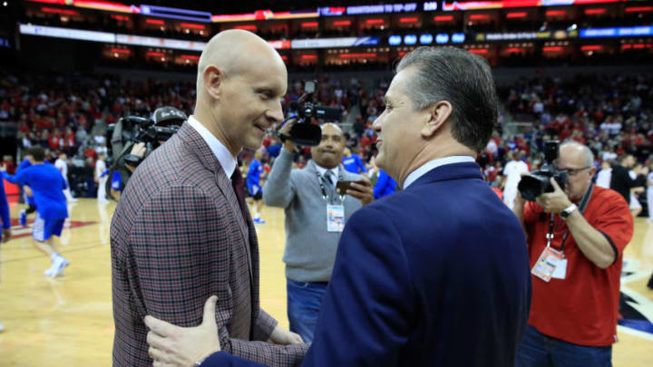 LOUISVILLE, KY - DECEMBER 29: Chris Mack the head coach of the the Louisville Cardinals and John Calipari the head coach of the Kentucky Wildcats talk before the game at KFC YUM! Center on December 29, 2018 in Louisville, Kentucky. (Photo by Andy Lyons/Getty Images)