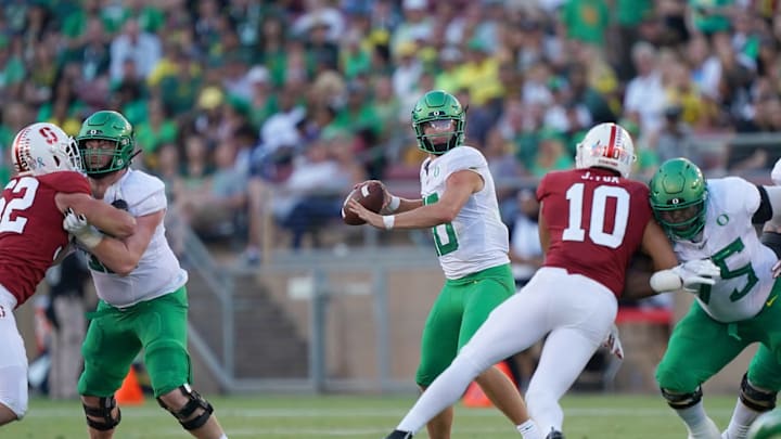 Oregon Ducks QB Justin Herbert