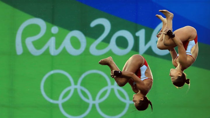 RIO DE JANEIRO, BRAZIL - AUGUST 09: Meaghan Benfeito and Roseline Filion of Canada win Bronze in the Women's Synchronised 10m Final on Day 4 of the Rio 2016 Olympic Games at the Maria Lenk Aquatics Centre on August 9, 2016 in Rio de Janerio, Brazil. (Photo by Vaughn Ridley/Getty Images)