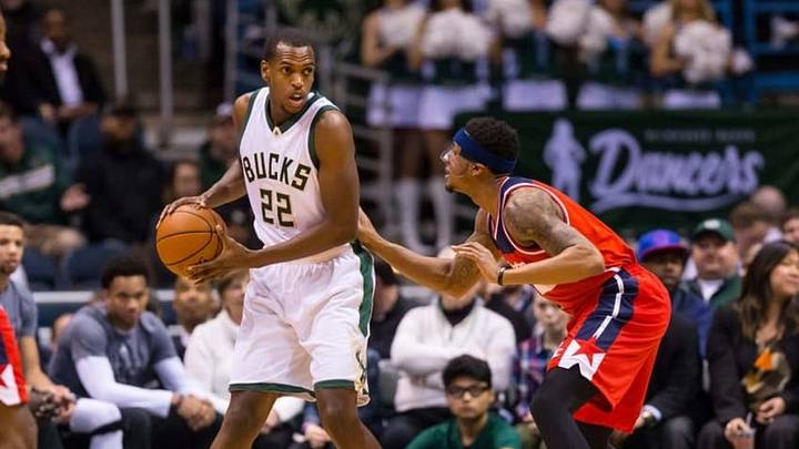 Feb 11, 2016; Milwaukee, WI, USA; Milwaukee Bucks guard Khris Middleton (22) during the game against the Washington Wizards at BMO Harris Bradley Center. Milwaukee won 99-92. Mandatory Credit: Jeff Hanisch-USA TODAY Sports Feb 11, 2016; Milwaukee, WI, USA; Milwaukee Bucks guard Khris Middleton (22) during the game against the Washington Wizards at BMO Harris Bradley Center. Milwaukee won 99-92. Mandatory Credit: Jeff Hanisch-USA TODAY Sports