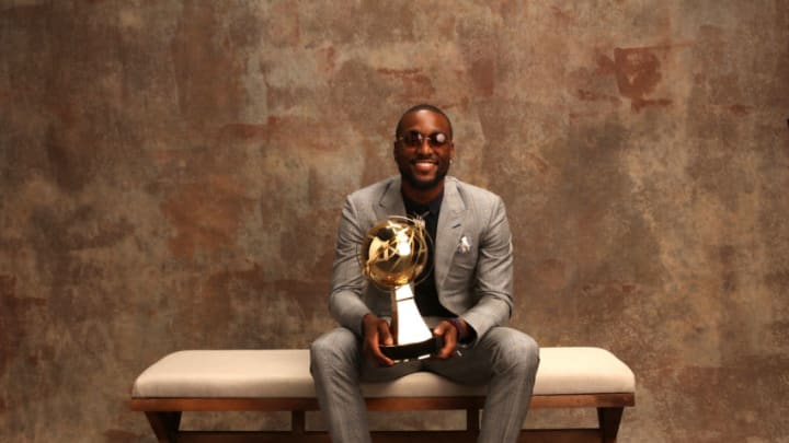 NEW YORK, NY - JUNE 26: Kemba Walker of the Charlotte Hornets poses for a portrait after receiving the NBA Sportsmanship Award at the NBA Awards Show on June 26, 2017 at Basketball City at Pier 36 in New York City, New York. NOTE TO USER: User expressly acknowledges and agrees that, by downloading and or using this photograph, user is consenting to the terms and conditions of Getty Images License Agreement. Mandatory Copyright Notice: Copyright 2017 NBAE (Photo by Michael J. LeBrecht II/NBAE via Getty Images)