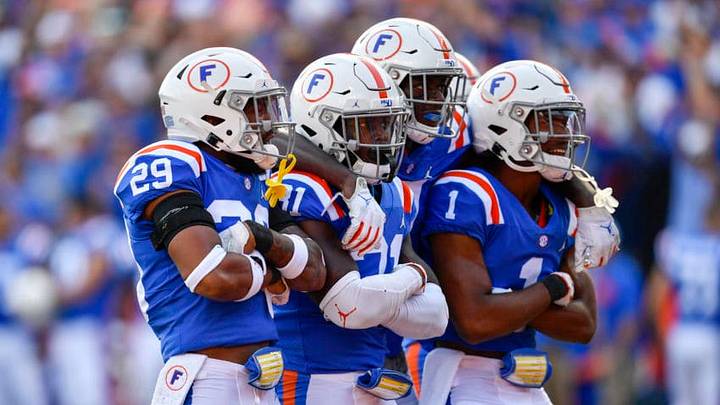 GAINESVILLE, FL - OCTOBER 05: Florida defensive back Shawn Davis (31) celebrates poses with teammates after his interception during the first half of a college football game between the Florida Gators and the Auburn Tigers on October 05, 2019, at Ben Hill Griffin Stadium in Gainesville, FL. (Photo by Roy K. Miller/Icon Sportswire via Getty Images)