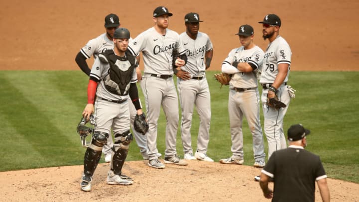 OAKLAND, CALIFORNIA - OCTOBER 01: Manager Rick Renteria comes to the pitching mound to take out Aaron Bummer #39 of the Chicago White Sox in the third inning of their game against the Oakland Athletics in Game Three of the American League wild card series at RingCentral Coliseum on October 01, 2020 in Oakland, California. (Photo by Ezra Shaw/Getty Images)