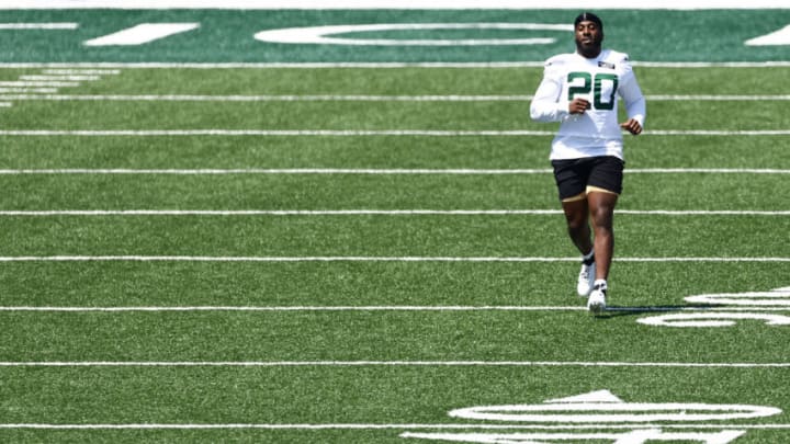 FLORHAM PARK, NEW JERSEY - MAY 31: Breece Hall #20 of the New York Jets runs alone during the team's OTA's at Atlantic Health Jets Training Center on May 31, 2023 in Florham Park, New Jersey. (Photo by Rich Schultz/Getty Images)