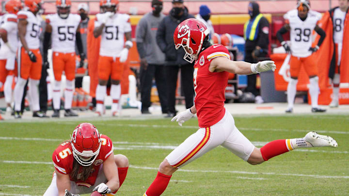 Jan 17, 2021; Kansas City, Missouri, USA; Kansas City Chiefs kicker Harrison Butker (7) kicks a field goal against the Cleveland Browns during the first half in the AFC Divisional Round playoff game at Arrowhead Stadium. Mandatory Credit: Denny Medley-USA TODAY Sports