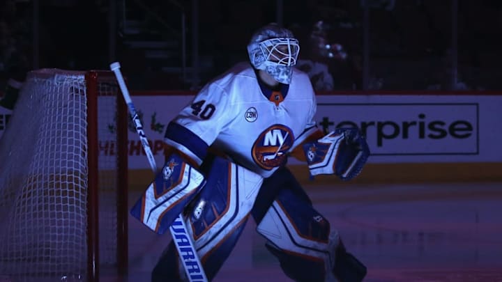 Fantasy Hockey: GLENDALE, ARIZONA - DECEMBER 18: Goaltender Robin Lehner #40 of the New York Islanders warms up on the ice before the start of the NHL game against the Arizona Coyotes at Gila River Arena on December 18, 2018 in Glendale, Arizona. (Photo by Christian Petersen/Getty Images)