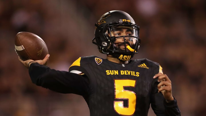 TEMPE, AZ – OCTOBER 14: Quarterback Manny Wilkins