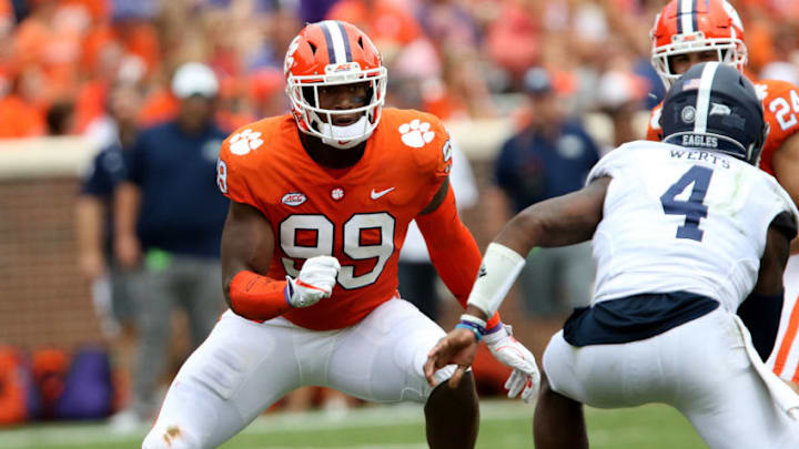 CLEMSON, SC - SEPTEMBER 15: Clelin Ferrell (99) defensive end Clemson University Tigers closes in for a tackle during action between Georgia Southern and Clemson on September 15, 2018, at Clemson Memorial Stadium in Clemson S.C. (Photo by John Byrum/Icon Sportswire via Getty Images)
