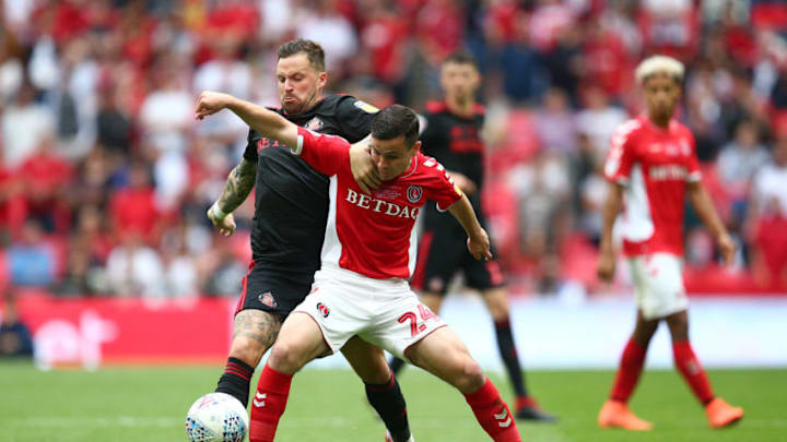 LONDON, ENGLAND - MAY 26: Josh Cullen of Charlton Athletic battles for possession with Chris Maguire of Sunderland during the Sky Bet League One Play-off Final match between Charlton Athletic and Sunderland at Wembley Stadium on May 26, 2019 in London, United Kingdom. (Photo by Charlie Crowhurst/Getty Images)