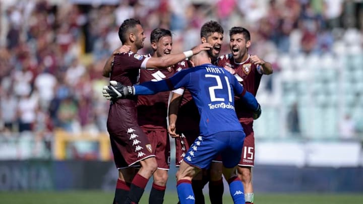 OLYMPIC GRANDE TORINO STADIUM, TURIN, ITALY - 2016/09/25: Players of Torino FC celebrate at the end of the Serie A football match between Torino FC and AS Roma.Torino FC wins 3-1 over AS Roma. (Photo by Nicolò Campo/Pacific Press/LightRocket via Getty Images)