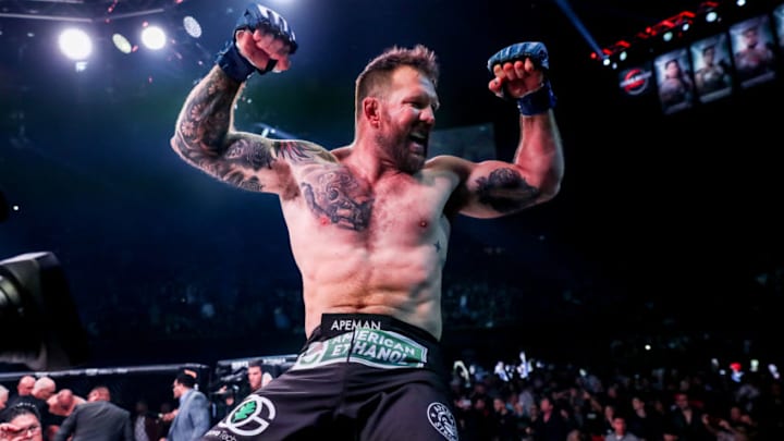 Ryan Bader celebrates his win at the Bellator Heavyweight Grand Prix on Jan. 26, 2019. (photo by Bellator)