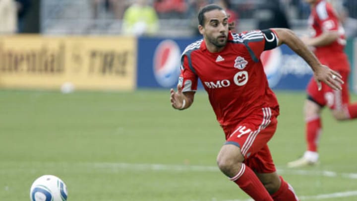 TORONTO – SEPTEMBER 25: Dwayne De Rosario #14 of Toronto FC carries the ball against the San Jose Earthquakes during an MLS game at BMO Field September 25, 2010, in Toronto, Ontario, Canada. (Photo by Abelimages/Getty Images)