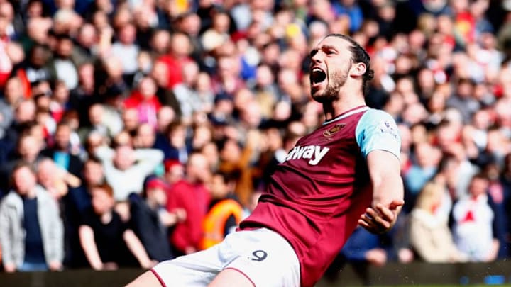 LONDON, UNITED KINGDOM - APRIL 09: Andy Carroll of West Ham United celebrates scoring his team's second goal during the Barclays Premier League match between West Ham United and Arsenal at the Boleyn Ground on April 9, 2016 in London, England. (Photo by Julian Finney/Getty Images)