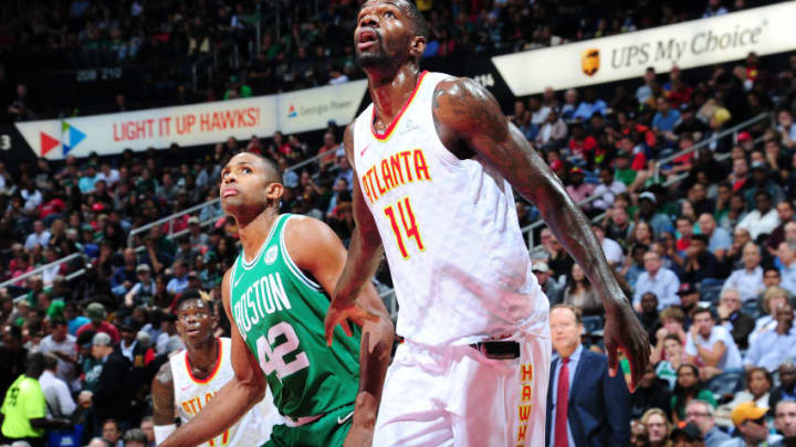 ATLANTA, GA - NOVEMBER 6: Dewayne Dedmon