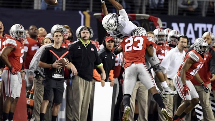 Jan 12, 2015; Arlington, TX, USA; Oregon Ducks wide receiver Charles Nelson (6) can