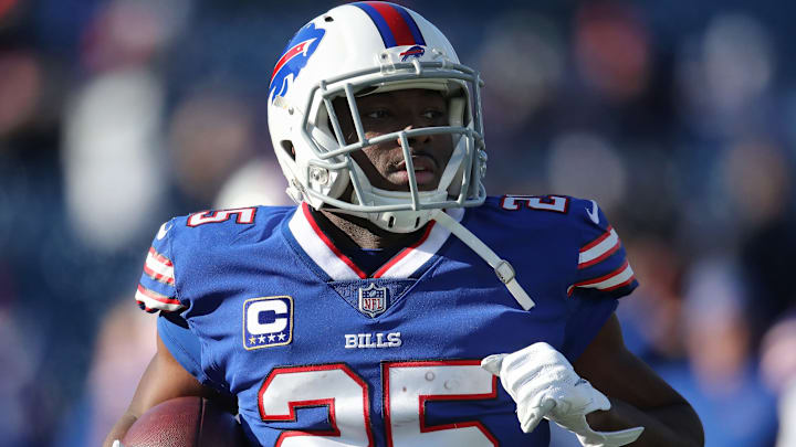 LeSean McCoy (Photo by Tom Szczerbowski/Getty Images)