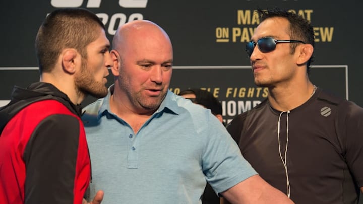 LAS VEGAS, NV - MARCH 02: (L-R) Khabib Nurmagomedov of Russia and Tony Ferguson face off during the UFC 209 Ultimate Media Day inside TMobile Arena on March 2, 2017 in Las Vegas, Nevada. (Photo by Brandon Magnus/Zuffa LLC/Zuffa LLC via Getty Images)
