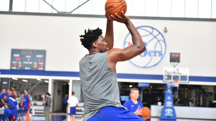 CAMDEN, NJ - SEPTEMBER 27: Joel Embiid #21 of the Philadelphia 76ers shoots the ball during practice on September 27, 2017 at the Sixers Training Complex in Camden, New Jersey. NOTE TO USER: User expressly acknowledges and agrees that, by downloading and or using this photograph, User is consenting to the terms and conditions of the Getty Images License Agreement. Mandatory Copyright Notice: Copyright 2017 NBAE (Photo by Jesse D. Garrabrant/NBAE via Getty Images)