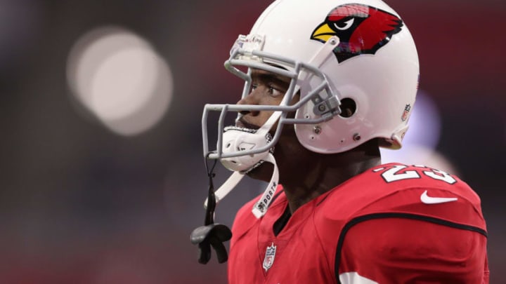 GLENDALE, AZ - NOVEMBER 26: Running back Adrian Peterson #23 of the Arizona Cardinals warms up before the NFL game against the Jacksonville Jaguars at the University of Phoenix Stadium on November 26, 2017 in Glendale, Arizona. The Cardinals defeated the Jaguars 27-24. (Photo by Christian Petersen/Getty Images)