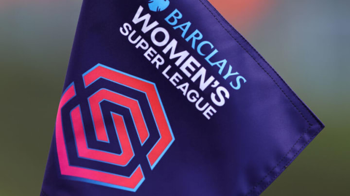 MANCHESTER, ENGLAND - OCTOBER 30: Barclays Womens Super League corner flag during the FA Women's Super League match between Manchester City and Liverpool at The Academy Stadium on October 30, 2022 in Manchester, United Kingdom. (Photo by Robbie Jay Barratt - AMA/Getty Images)