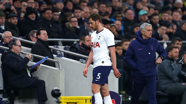 LONDON, ENGLAND - FEBRUARY 05: Jan Vertonghen of Tottenham Hotspur leaves the pitch after being substituted off during the FA Cup Fourth Round Replay match between Tottenham Hotspur and Southampton FC at Tottenham Hotspur Stadium on February 05, 2020 in London, England. (Photo by Julian Finney/Getty Images)