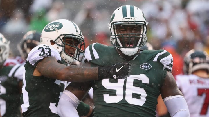 EAST RUTHERFORD, NJ – OCTOBER 29: Defensive end Muhammad Wilkerson (Photo by Al Bello/Getty Images)