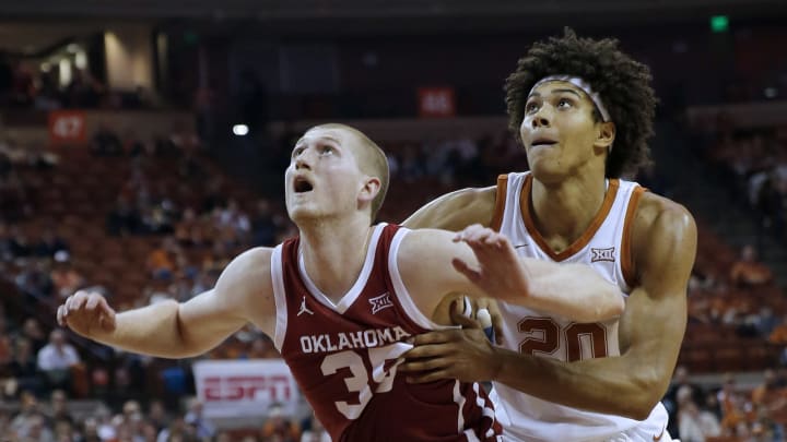 AUSTIN, TEXAS – JANUARY 08: Brady Manek #35 of the Oklahoma Sooners battles for position with Jericho Sims #20 of the Texas Longhorns at The Frank Erwin Center on January 08, 2020 in Austin, Texas. (Photo by Chris Covatta/Getty Images)