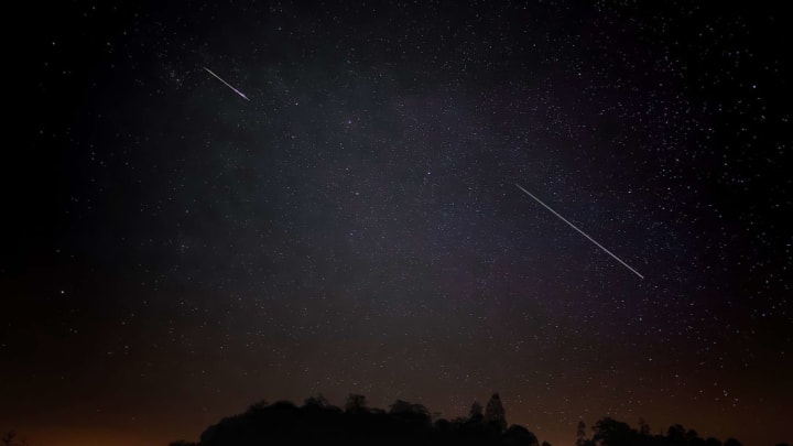 Unicorn Meteor Shower Visible Thursday | Mental Floss