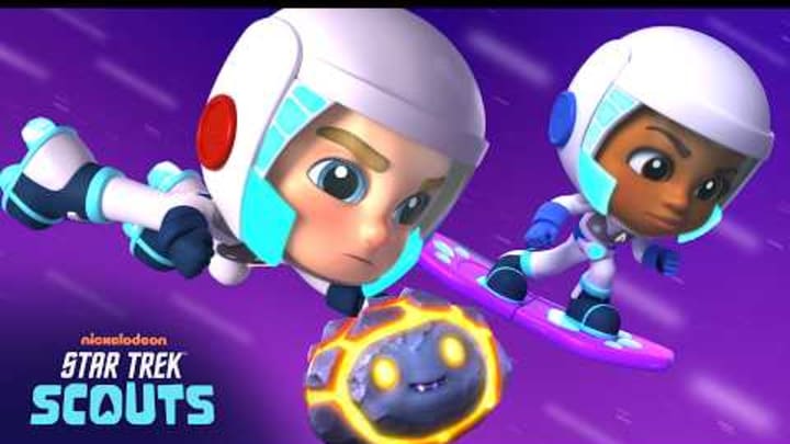 Holodeck Rescues #8 | Star Trek Scouts Rescue a Moon Alien! 👽 | Star Trek: Scouts