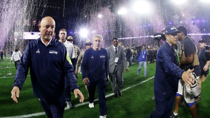 GLENDALE, AZ - FEBRUARY 01: Head coach Pete Carroll of the Seattle Seahawks leaves the field after losing 28-24 to the New England Patriots during Super Bowl XLIX at University of Phoenix Stadium on February 1, 2015 in Glendale, Arizona. (Photo by Christian Petersen/Getty Images)
