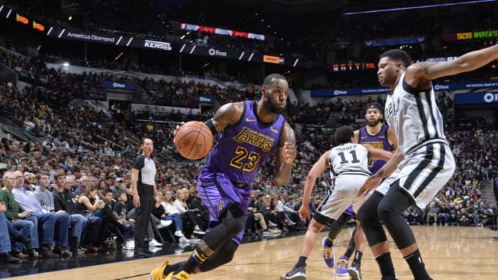 LeBron James of the Los Angeles Lakers handles the ball against the San Antonio Spurs. (Photos by Mark Sobhani/NBAE via Getty Images)