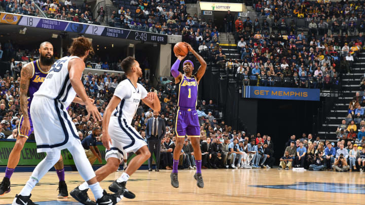 MEMPHIS, TN – DECEMBER 8: Kentavious Caldwell-Pope #1 of the Los Angeles Lakers shoots the ball against the Memphis Grizzlies on December 8, 2018 at FedExForum in Memphis, Tennessee. (Photo by Jesse D. Garrabrant/NBAE via Getty Images)