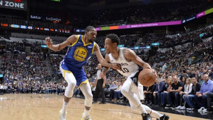 SAN ANTONIO, TX - MARCH 18: DeMar DeRozan #10 of the San Antonio Spurs drives to the basket during the game against the Golden State Warriors on March 18, 2019 at the AT&T Center in San Antonio, Texas. NOTE TO USER: User expressly acknowledges and agrees that, by downloading and or using this photograph, user is consenting to the terms and conditions of the Getty Images License Agreement. Mandatory Copyright Notice: Copyright 2019 NBAE (Photos by Mark Sobhani/NBAE via Getty Images)