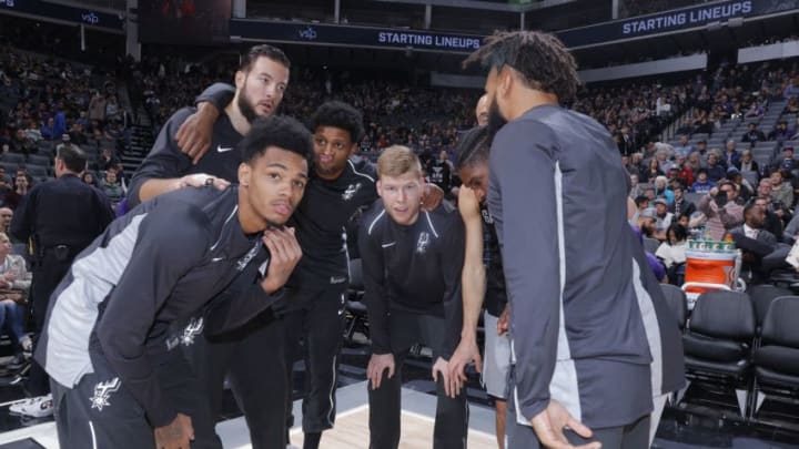 SACRAMENTO, CA - DECEMBER 23: The San Antonio Spurs huddle up prior to the game against the Sacramento Kings on December 23, 2017 at Golden 1 Center in Sacramento, California. NOTE TO USER: User expressly acknowledges and agrees that, by downloading and or using this photograph, User is consenting to the terms and conditions of the Getty Images Agreement. Mandatory Copyright Notice: Copyright 2017 NBAE (Photo by Rocky Widner/NBAE via Getty Images)