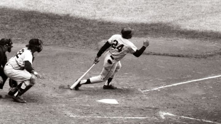 Willie Mays of the SF Giants bats against the New York Yankees in the 1962 World Series. (Photo by Herb Scharfman/Sports Imagery/Getty Images)