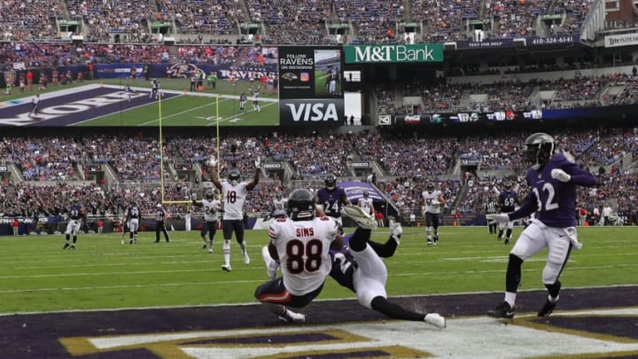 BALTIMORE, MD - OCTOBER 15: Tight End Dion Sims