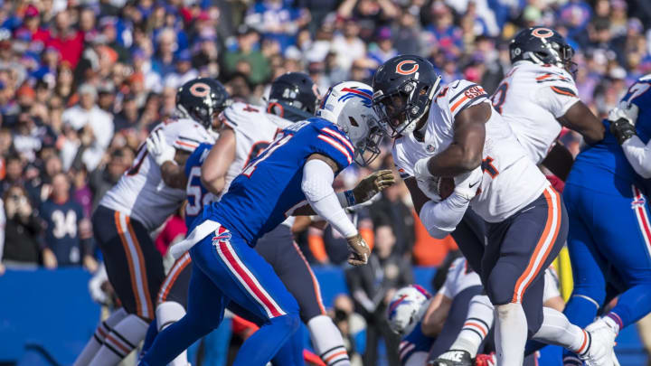 ORCHARD PARK, NY – NOVEMBER 04: Jordan Howard #24 of the Chicago Bears runs the ball in for a touchdown during the second quarter against the Buffalo Bills at New Era Field on November 4, 2018 in Orchard Park, New York. (Photo by Brett Carlsen/Getty Images)