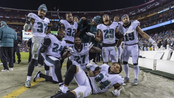 LANDOVER, MD – DECEMBER 30: Philadelphia Eagles players celebrate during the fourth quarter against the Washington Redskins at FedExField on December 30, 2018 in Landover, Maryland. (Photo by Scott Taetsch/Getty Images)