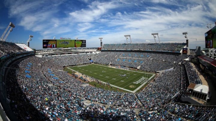 JACKSONVILLE, FL - SEPTEMBER 13: A general view EverBank Field during a game between the Jacksonville Jaguars and the Carolina Panthers September 13, 2015 in Jacksonville, Florida. (Photo by Mike Ehrmann/Getty Images)