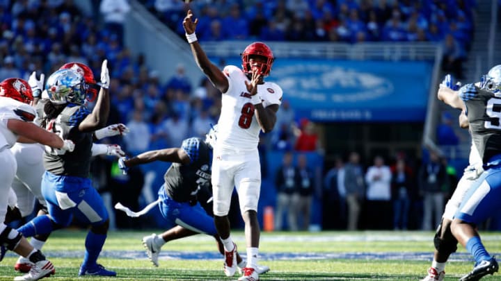 LEXINGTON, KY - NOVEMBER 25: Lamar Jackson