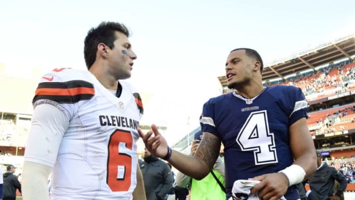 CLEVELAND, OH - NOVEMBER 06: Dak Prescott #4 of the Dallas Cowboys and Cody Kessler #6 of the Cleveland Browns shake hands after the game at FirstEnergy Stadium on November 6, 2016 in Cleveland, Ohio. (Photo by Jason Miller/Getty Images)
