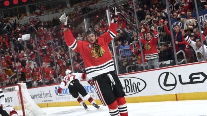 CHICAGO, IL - FEBRUARY 14: Artem Anisimov #15 of the Chicago Blackhawks reacts after scoring against the New Jersey Devils in the third period at the United Center on February 14, 2019 in Chicago, Illinois. (Photo by Bill Smith/NHLI via Getty Images)