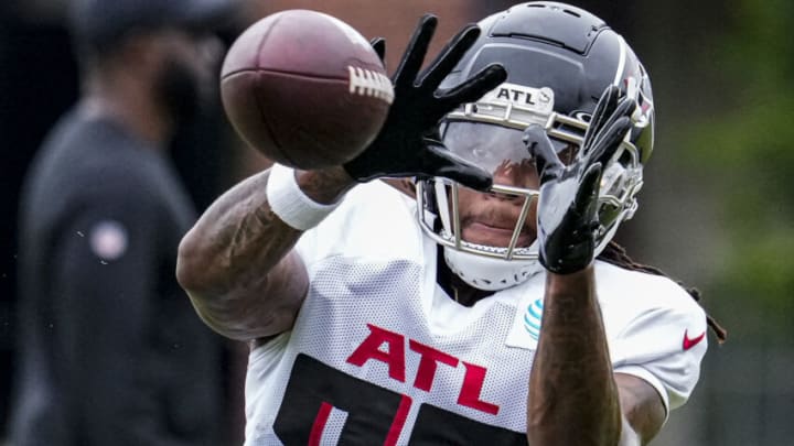 Aug 1, 2022; Flowery Branch, GA, USA; Atlanta Falcons wide receiver Tyshaun James (85) watches the ball in a drill during training camp at IBM Performance Field. Mandatory Credit: Dale Zanine-USA TODAY Sports