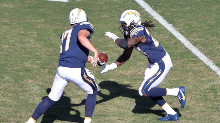 Nov 13, 2016; San Diego, CA, USA; San Diego Chargers quarterback Philip Rivers (17) hands off to running back Melvin Gordon (28) during the first quarter at Qualcomm Stadium. Mandatory Credit: Orlando Ramirez-USA TODAY Sports Nov 13, 2016; San Diego, CA, USA; San Diego Chargers quarterback Philip Rivers (17) hands off to running back Melvin Gordon (28) during the first quarter at Qualcomm Stadium. Mandatory Credit: Orlando Ramirez-USA TODAY Sports