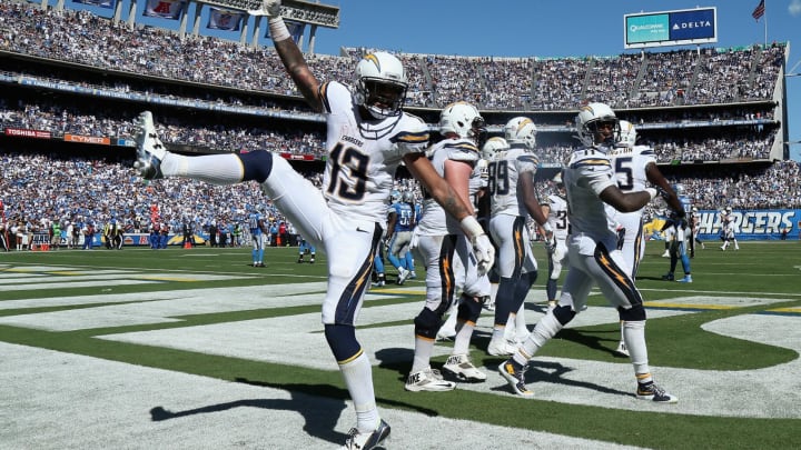 SAN DIEGO, CA – SEPTEMBER 13: Wide receiver Keenan Allen #13 of the San Diego Chargers celebrates after a Chargers touchdown against the Detroit Lions at Qualcomm Stadium on September 13, 2015 in San Diego, California. (Photo by Stephen Dunn/Getty Images)